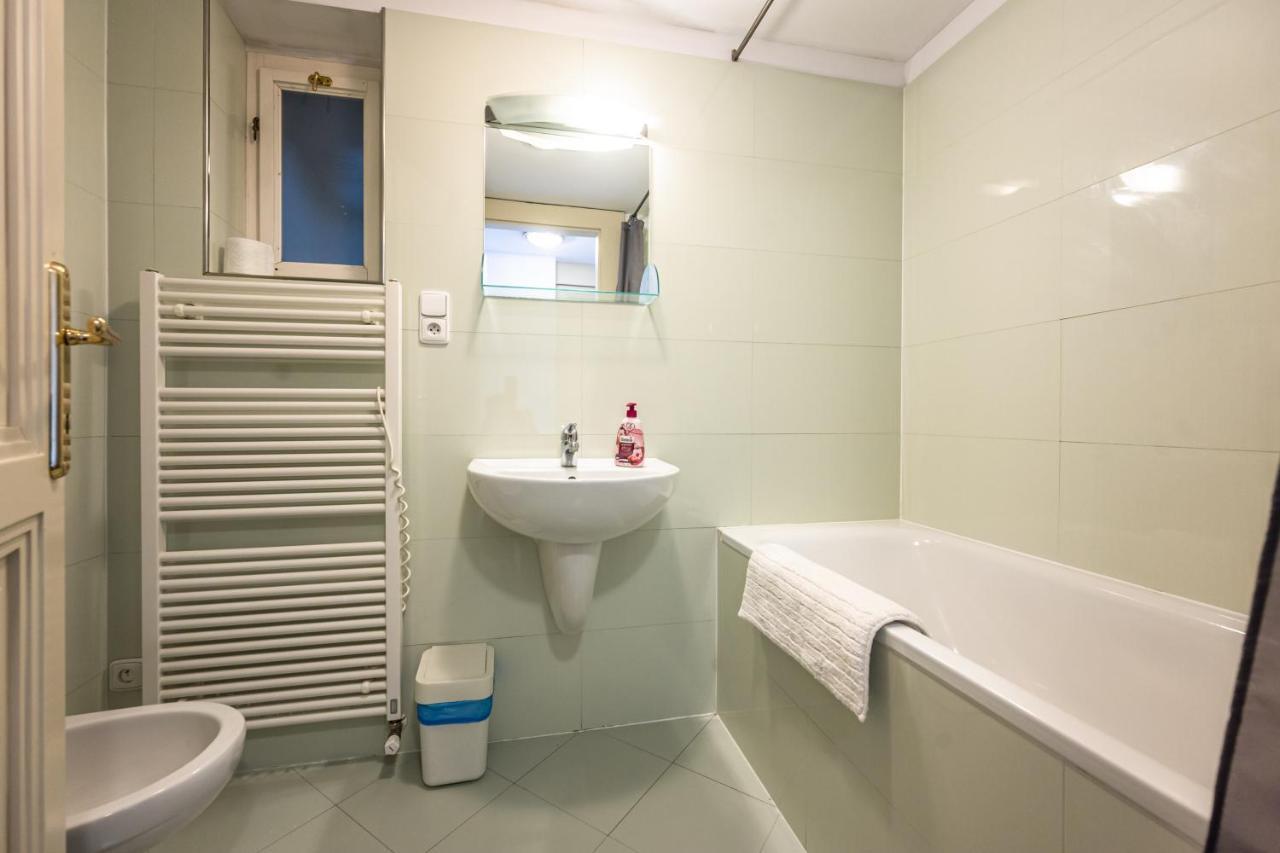 Jiriho Z Podebrad Apartments Prague Extérieur photo