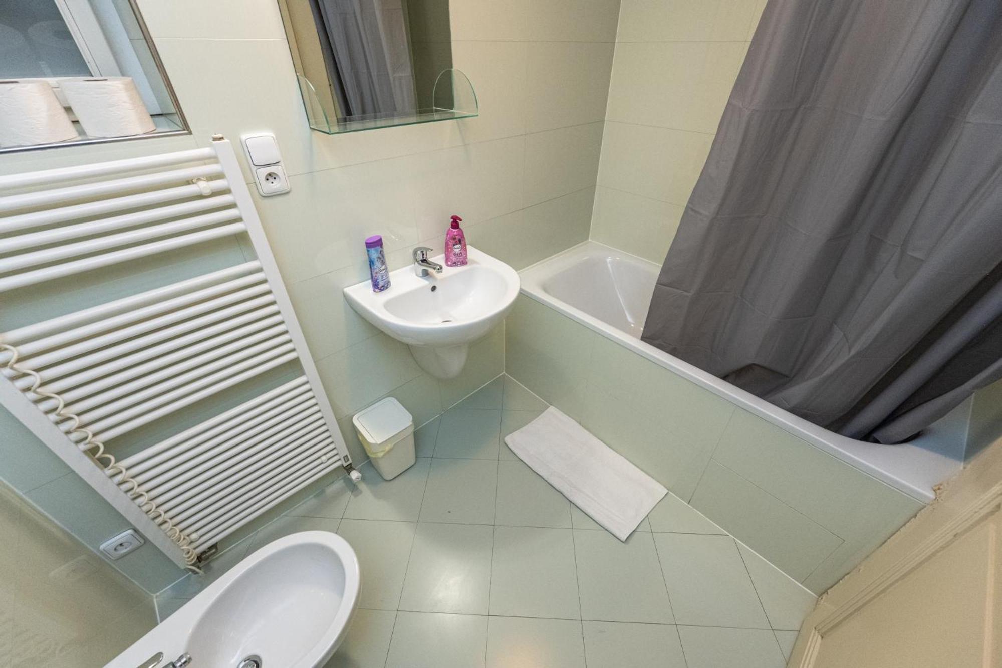 Jiriho Z Podebrad Apartments Prague Extérieur photo