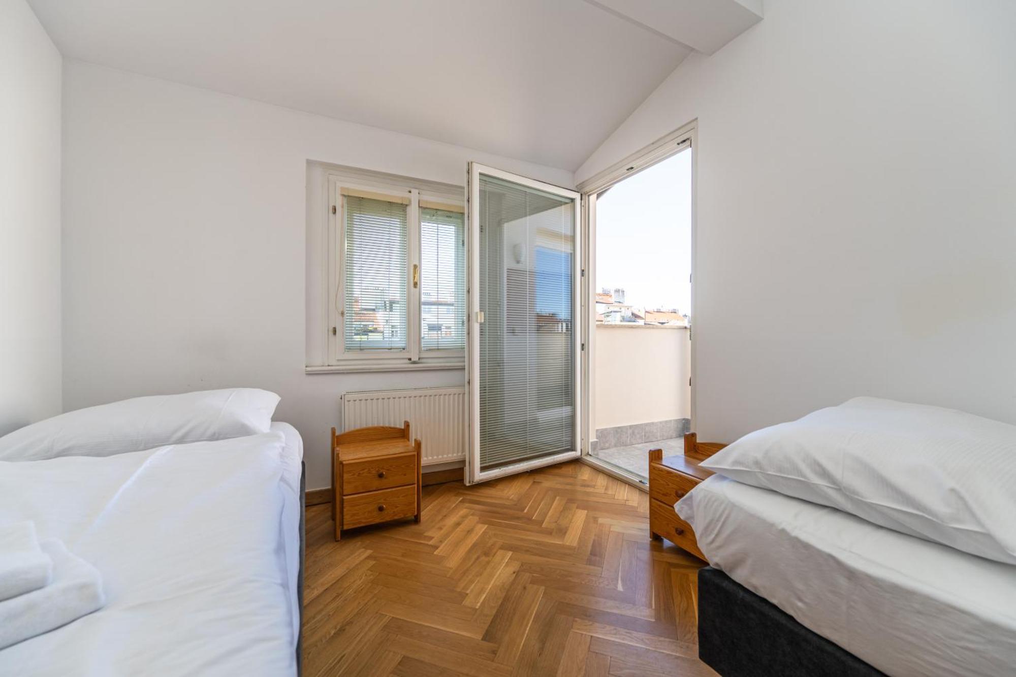 Jiriho Z Podebrad Apartments Prague Extérieur photo